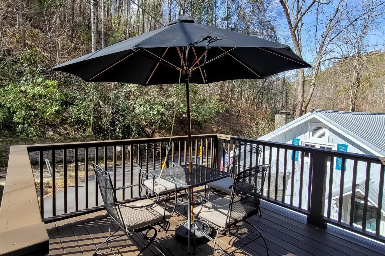 Mountain Brook Villa Gatlinburg Exterior photo